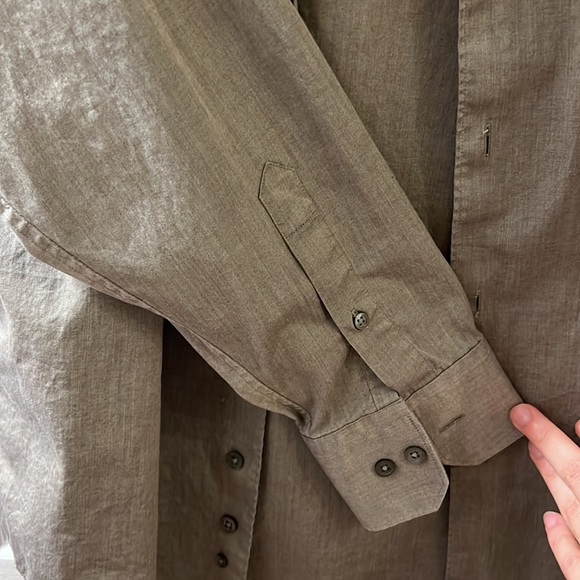 Banana, republics, men’s size medium button-down - Picture 4 of 6